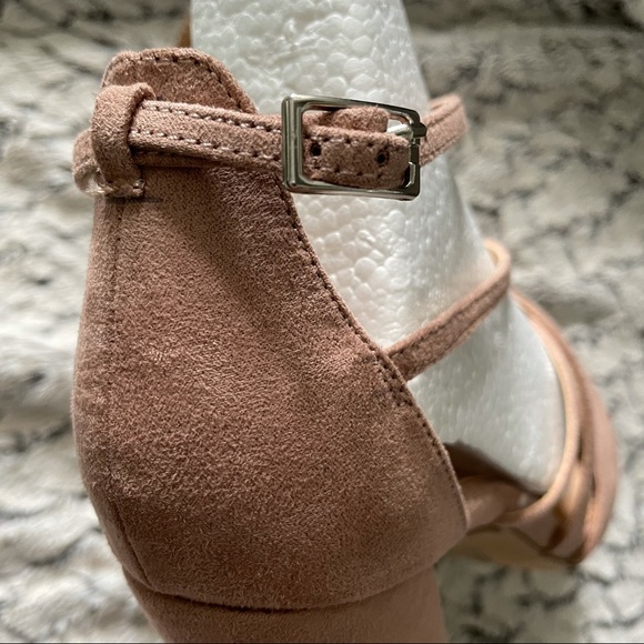 ASOS Strappy 4” Heels. 7 - Picture 11 of 14